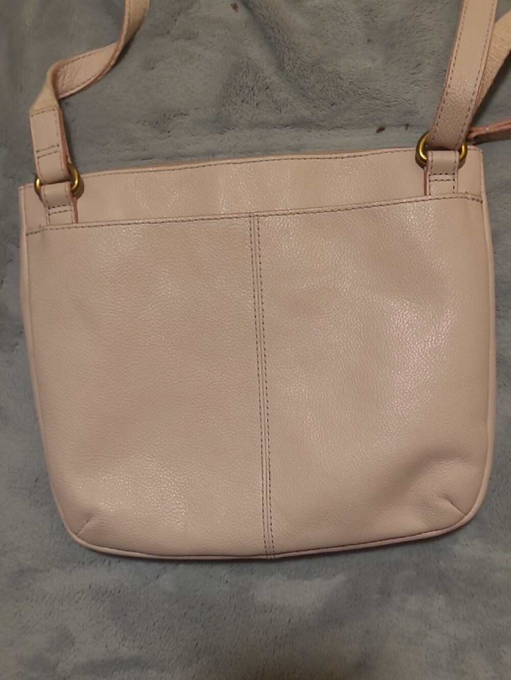 Fossil Light Pink Leather Crossbody with Gold Hardware - Picture 4 of 9